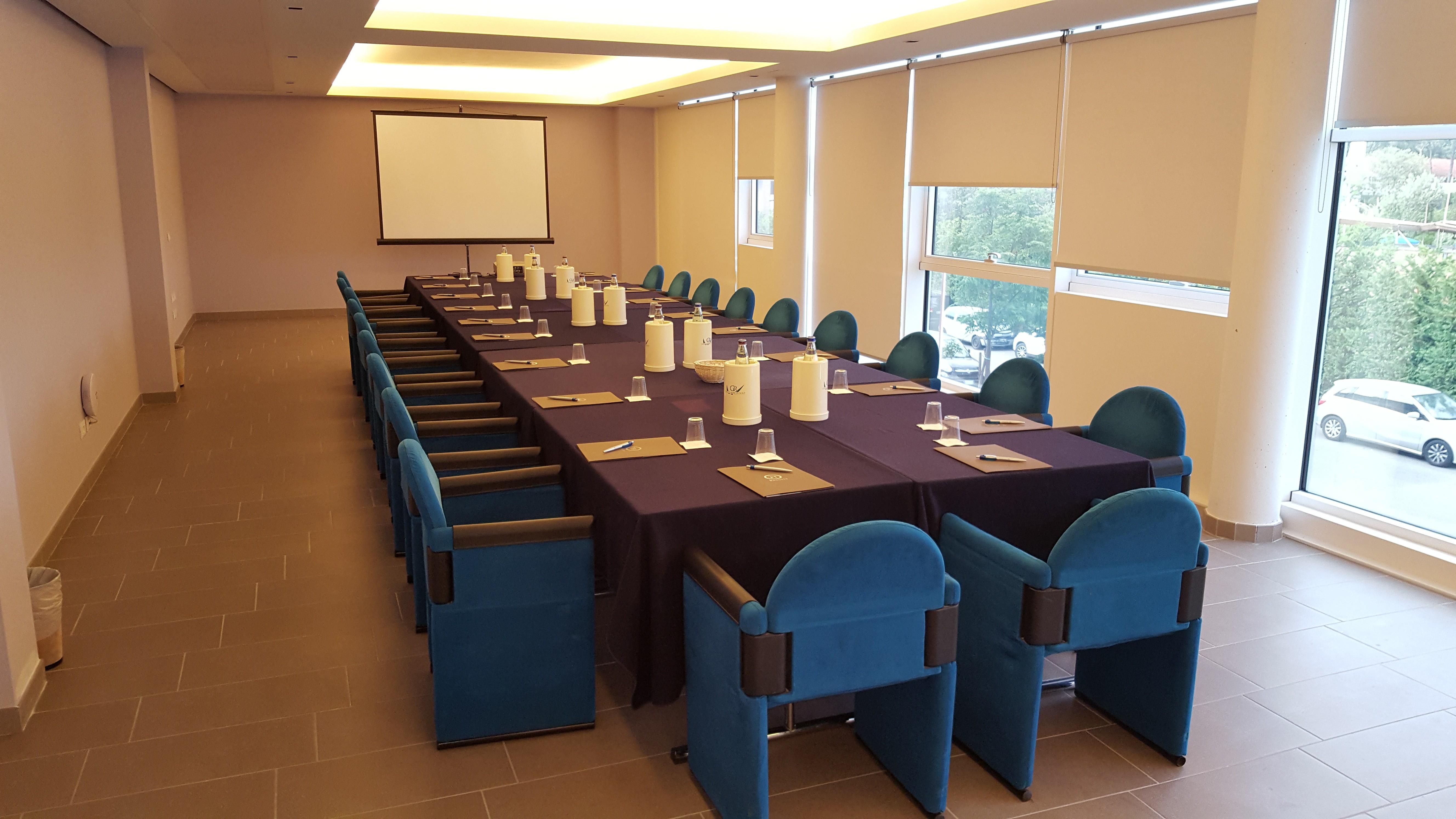 Hotel Th - Park 4*