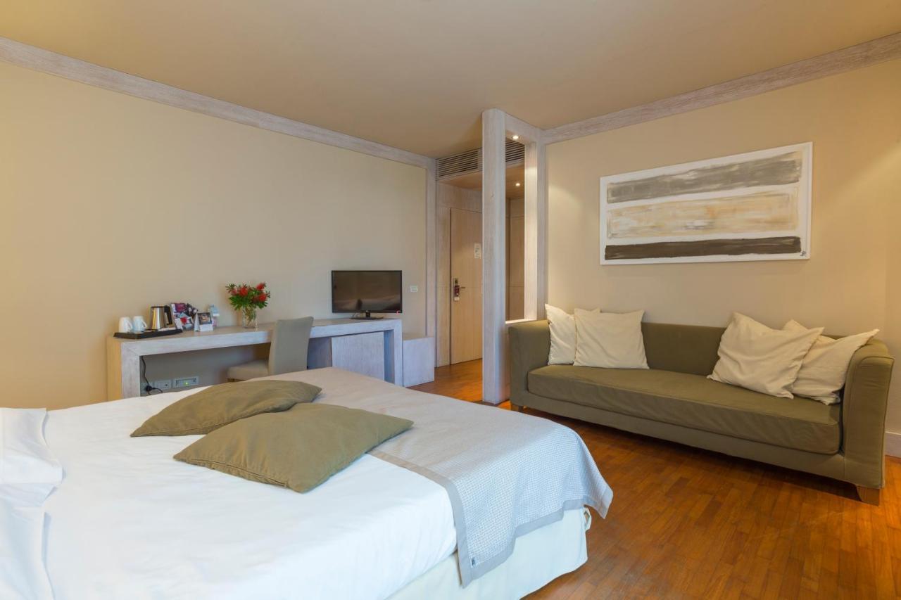 Th - Park Hotel